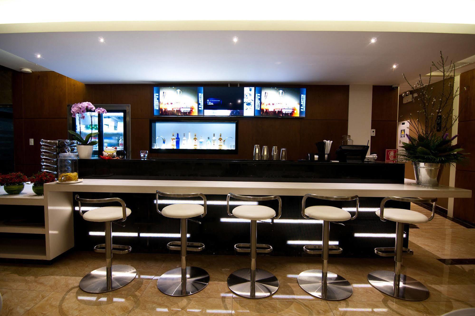 Lyz Business Hotel Lima Luaran gambar