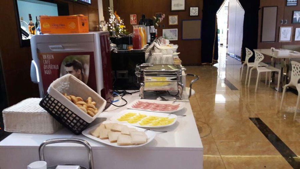 Lyz Business Hotel Lima Luaran gambar